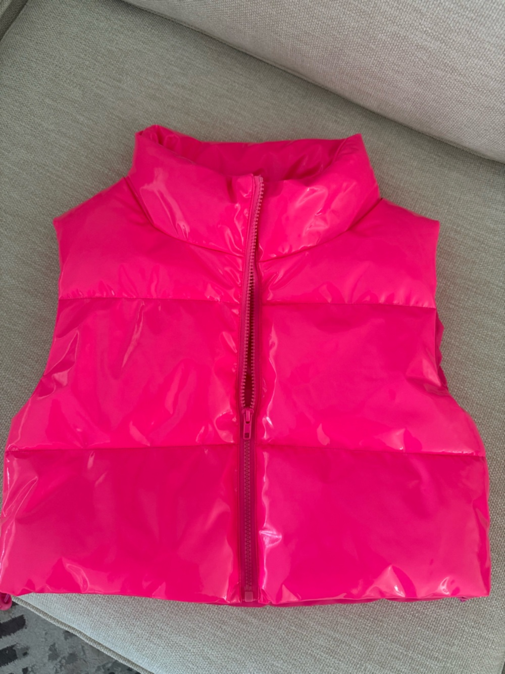 Tractr Vibrant Hot Pink Glossy Puffer Vest